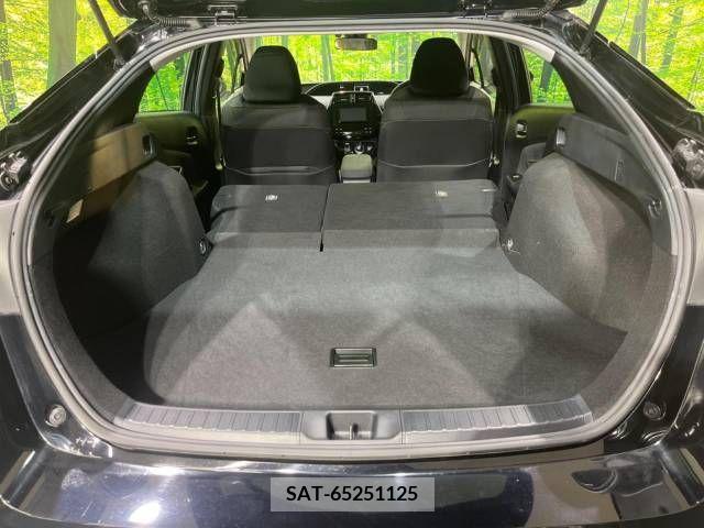 Toyota PRIUS 2019-08 221491-10