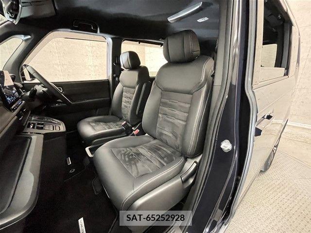 Honda e 2023-08 350074-5