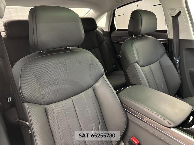 Audi A8 2022-12 208304-15