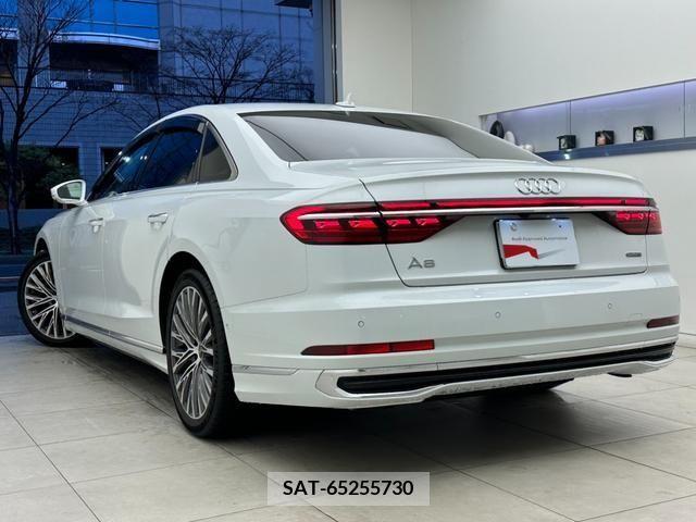 Audi A8 2022-12 208304-5