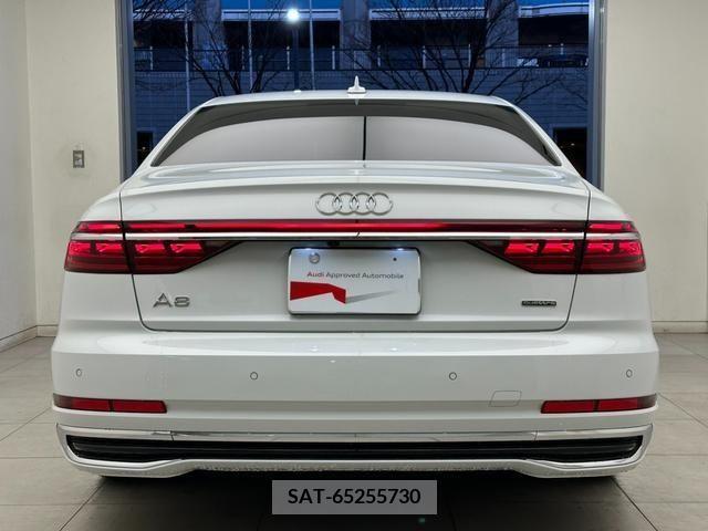 Audi A8 2022-12 208304-3