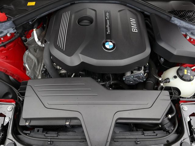Bmw 3 SERIES 2016-10 196434-26