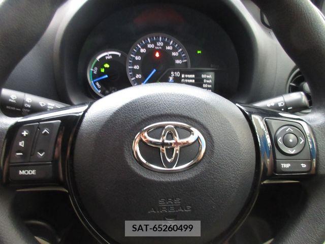 Toyota VITZ HYBRID 2019-03 328712-15