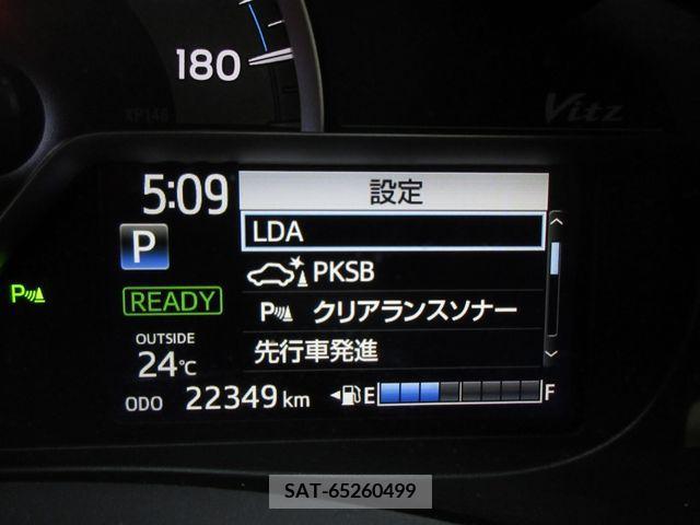 Toyota VITZ HYBRID 2019-03 328712-14