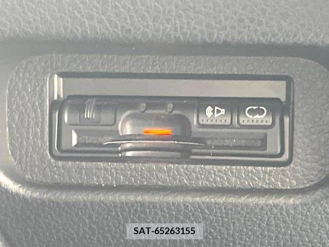 Nissan X-TRAIL 2011-09 371331-5