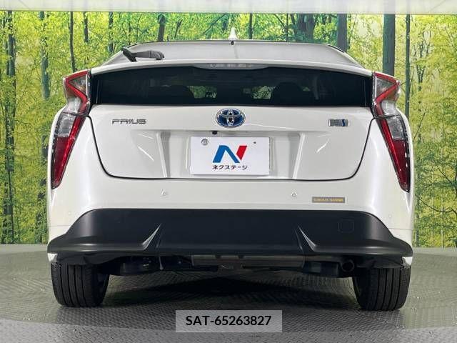 Toyota PRIUS 2016-05 281944-15
