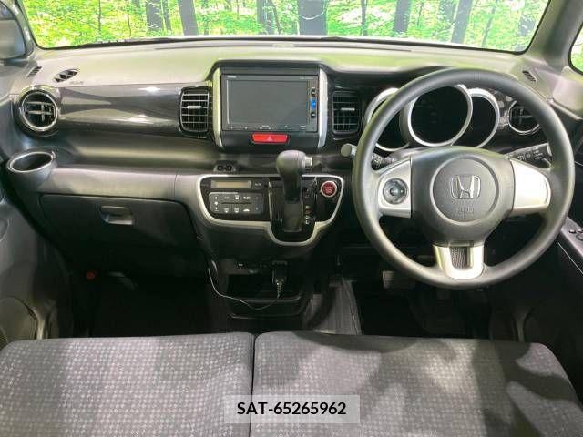 Honda N BOX CUSTOM 2016-08 306660-1
