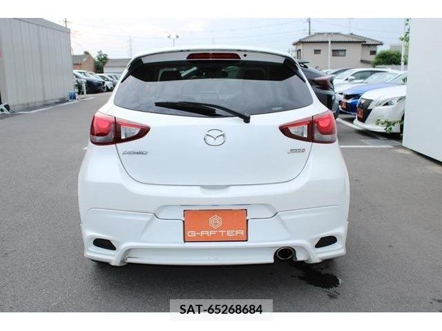Mazda DEMIO 2016-01 359415-8