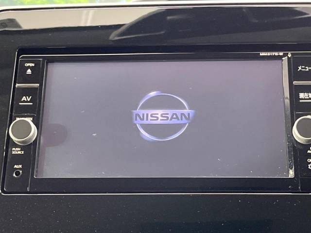 Nissan SERENA 2017-06 10987-2