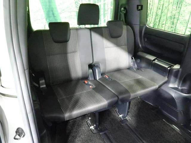 Toyota VOXY 2019-03 22729-10