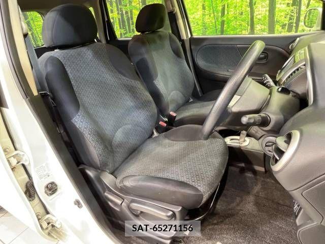 Nissan NOTE 2012-04 392933-9