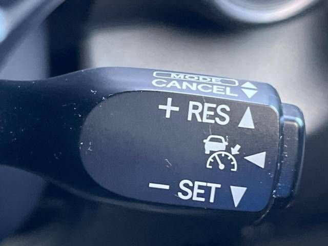 Toyota CAMRY HYBRID 2015-06 180947-5