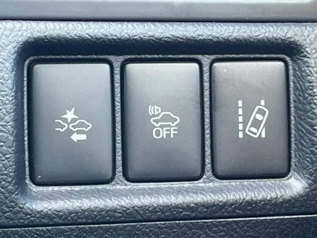 Toyota CAMRY HYBRID 2015-06 180947-4