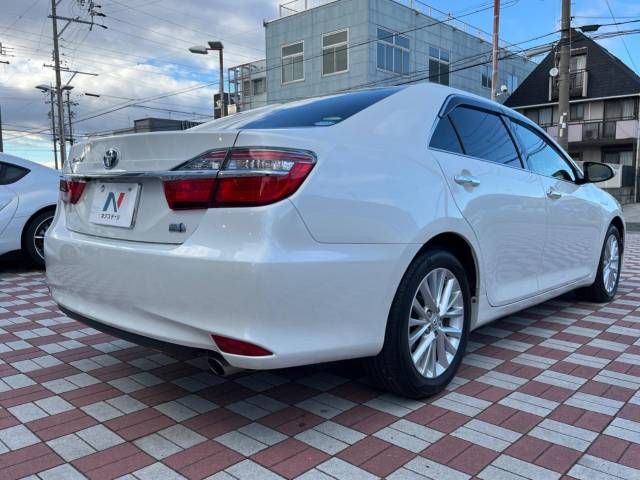Toyota CAMRY HYBRID 2015-06 180947-17