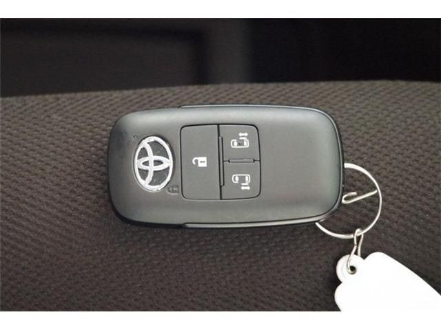 Toyota ROOMY 2021-06 27187-17