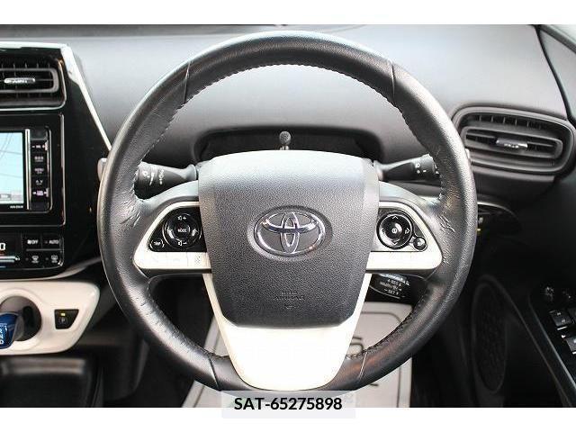 Toyota PRIUS 2016-07 351469-15