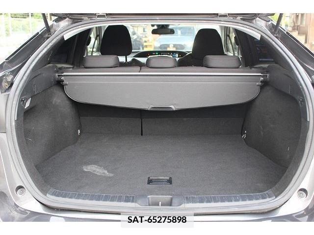 Toyota PRIUS 2016-07 351469-18