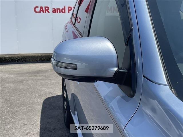 Mitsubishi OUTLANDER PHEV 2013-10 327853-26