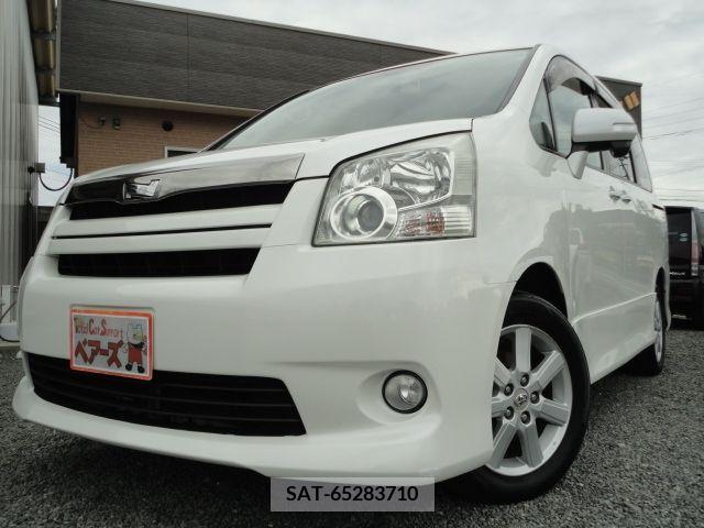 Toyota NOAH 2008-07 372789-0