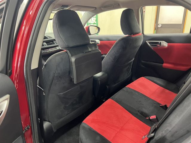 Lexus CT 2011-11 752-13