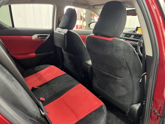 Lexus CT 2011-11 752-9