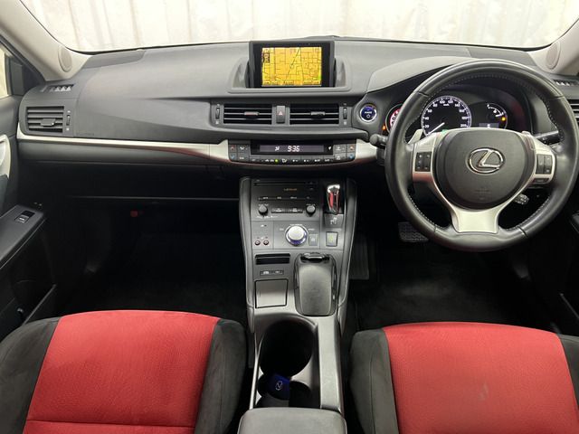 Lexus CT 2011-11 752-5