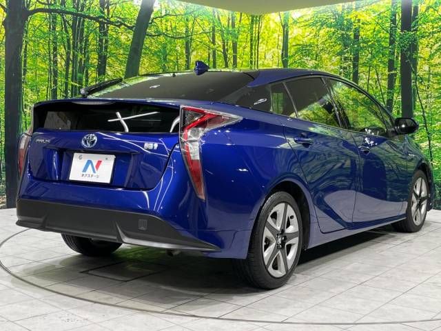 Toyota PRIUS 2016-04 14729-17