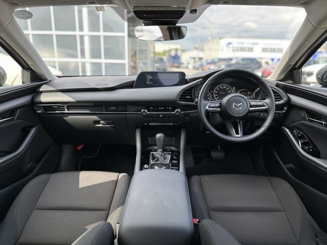 Mazda MAZDA3 2022-12 22144-1