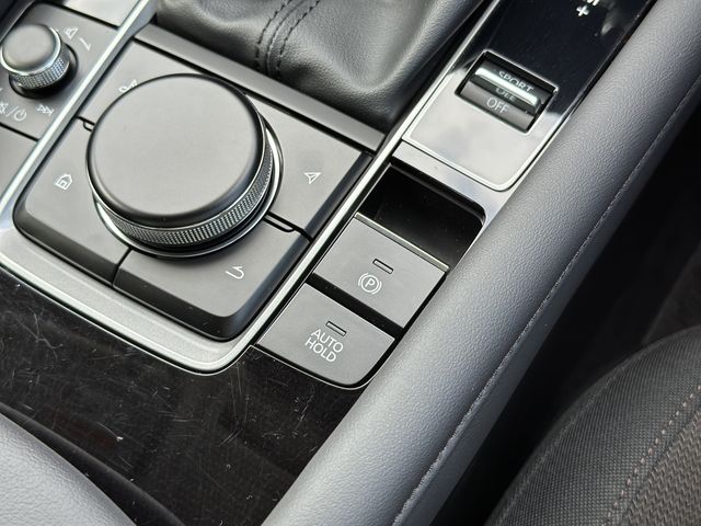 Mazda MAZDA3 2022-12 22144-9