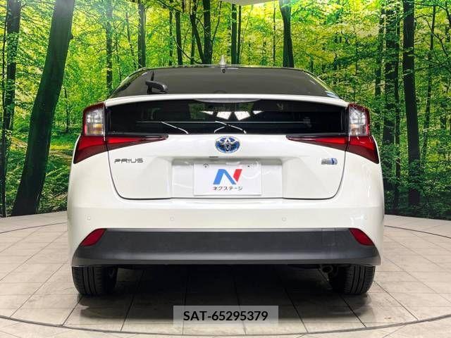 Toyota PRIUS 2019-05 218179-15