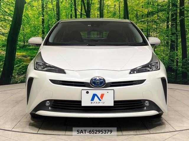 Toyota PRIUS 2019-05 218179-14