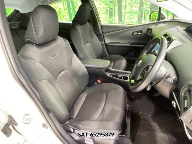 Toyota PRIUS 2019-05 218179-8
