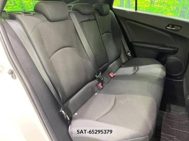 Toyota PRIUS 2019-05 218179-9