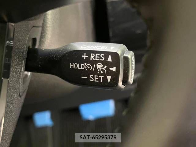 Toyota PRIUS 2019-05 218179-3