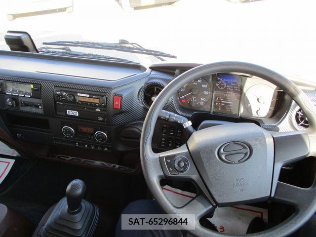 Hino RANGER 2023-03 252744-12