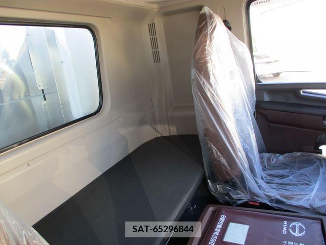 Hino RANGER 2023-03 252744-14