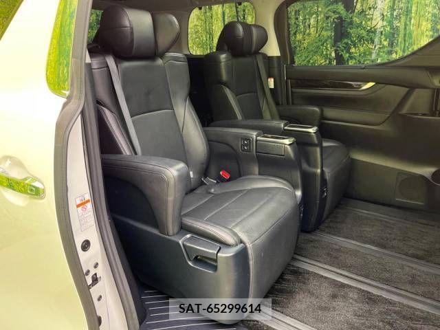 Toyota ALPHARD 2016-10 389023-9