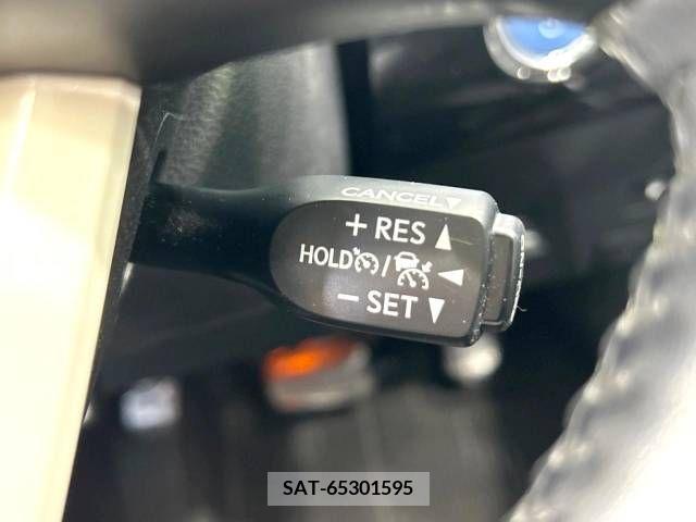 Toyota PRIUS 2016-02 240951-6