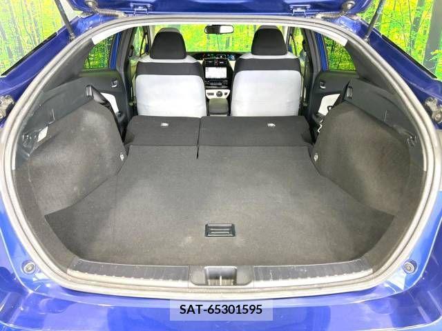 Toyota PRIUS 2016-02 240951-10