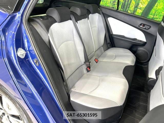 Toyota PRIUS 2016-02 240951-9