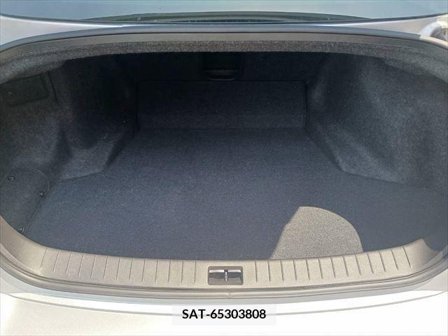 Nissan SKYLINE 2015-09 330333-7