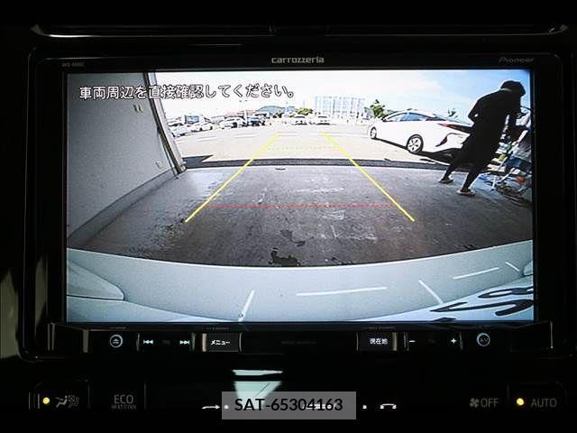 Toyota PRIUS 2019-05 366661-4