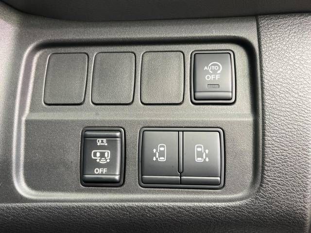 Nissan SERENA 2020-11 192846-6