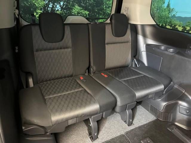 Nissan SERENA 2020-11 192846-10