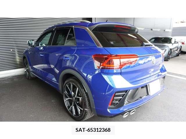 VolksWagen T-ROC 2022-10 354519-10