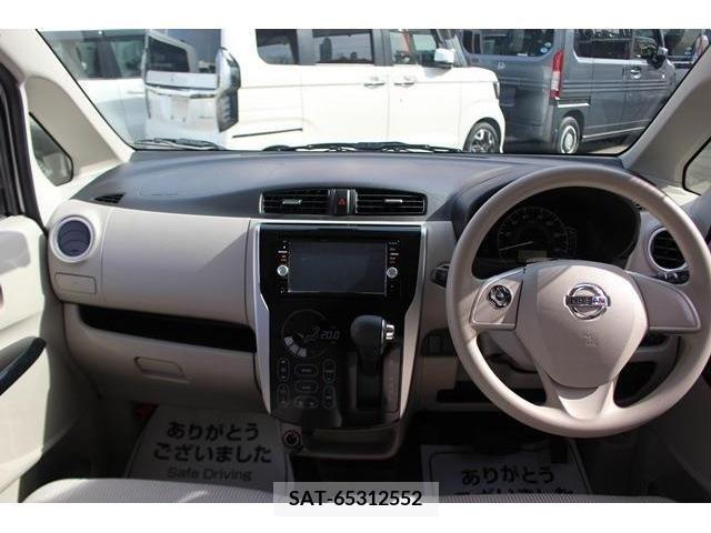 Nissan DAYZ 2016-02 216564-14