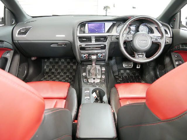 Audi S5 2012-12 3700-1