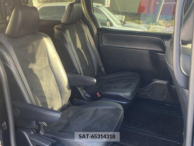 Toyota VOXY 2021-07 239962-15