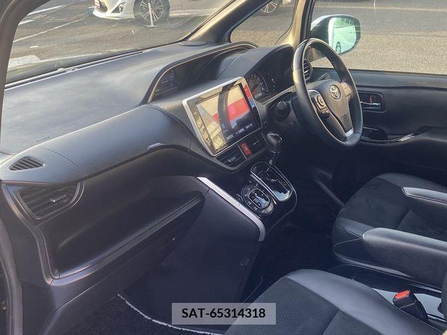 Toyota VOXY 2021-07 239962-9