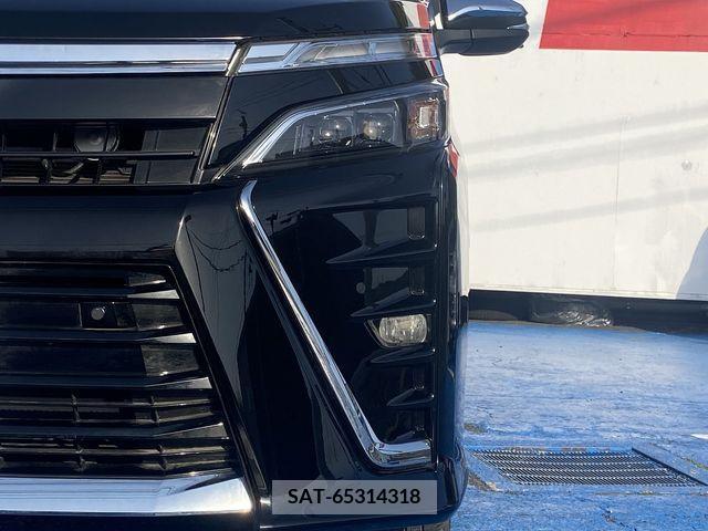 Toyota VOXY 2021-07 239962-7